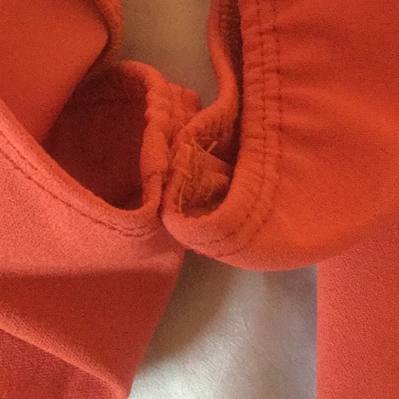 RUST COLD SHOULDER BELL SLEEVE LINED ROMPER - Picture 6 of 8